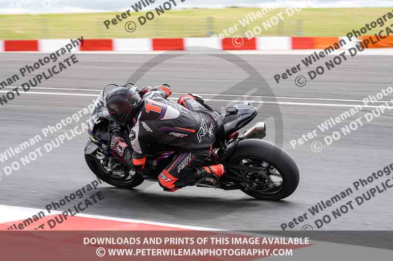 cadwell no limits trackday;cadwell park;cadwell park photographs;cadwell trackday photographs;enduro digital images;event digital images;eventdigitalimages;navarra;no limits trackdays;peter wileman photography;racing digital images;trackday digital images;trackday photos